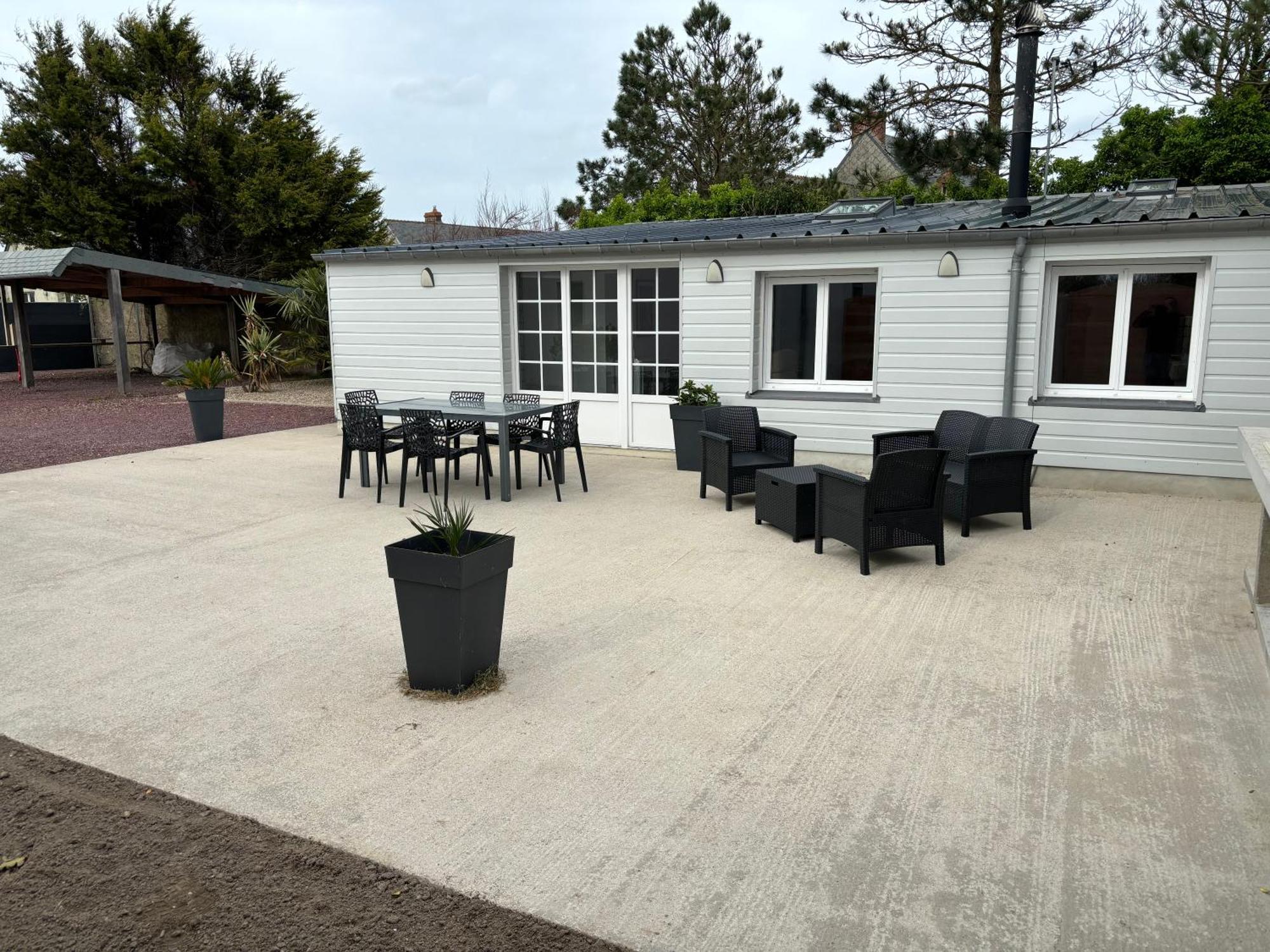 Gite Acces Direct A La Plage Du Dday Saint-Marcouf Exterior foto